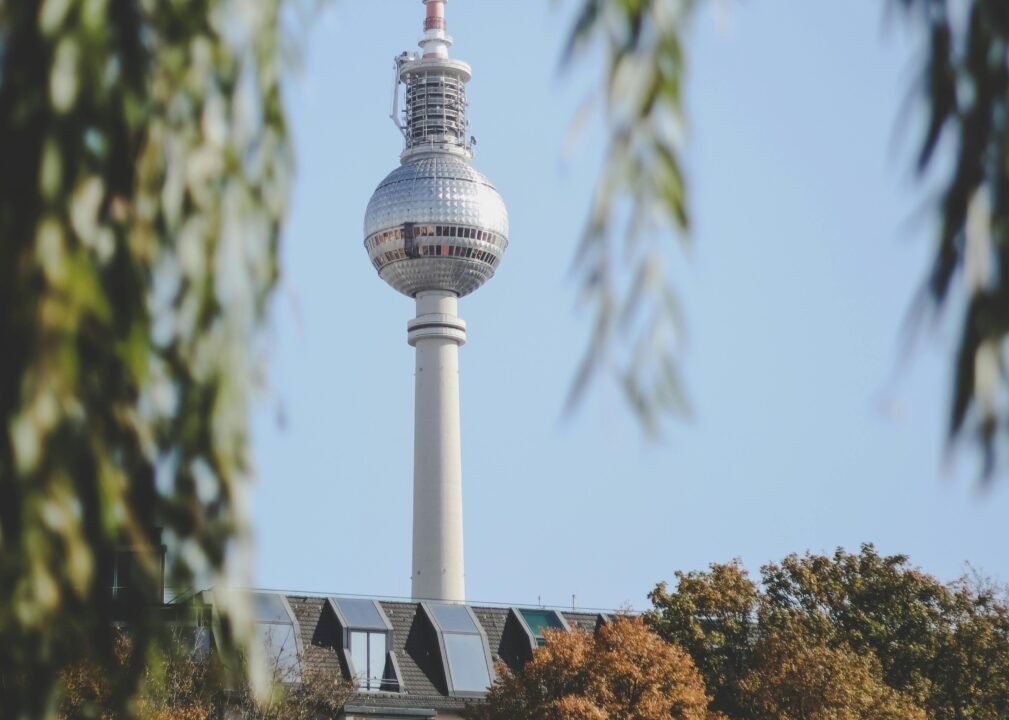 Alexanderplatz und der Berliner Fernsehturm