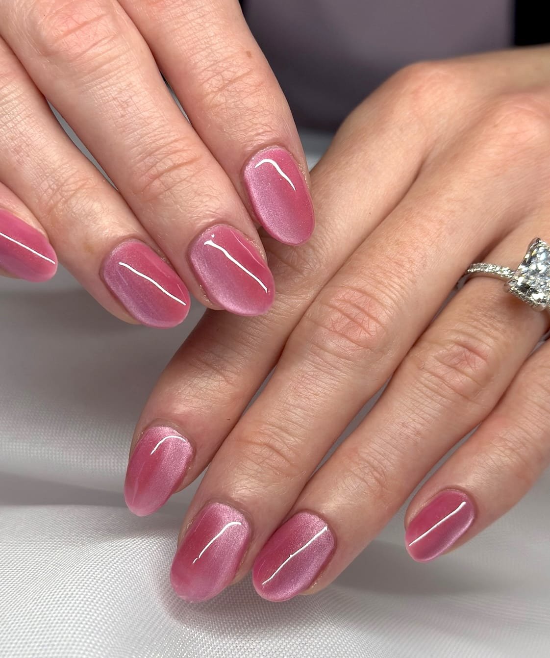 Raspberry Radiance: Cat Eye Nails