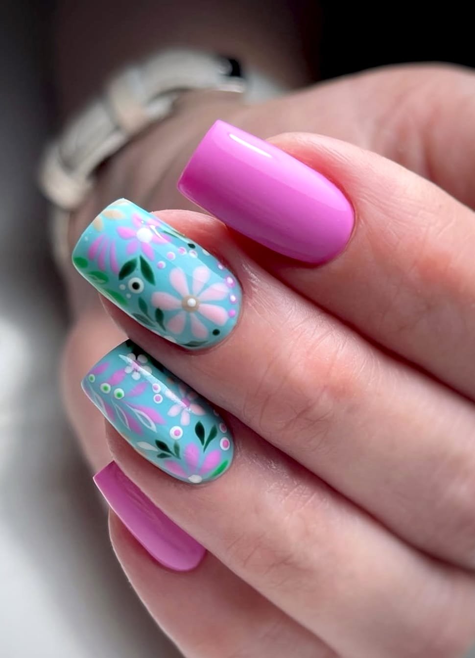 Vibrant Bloom: Spring Nail Art