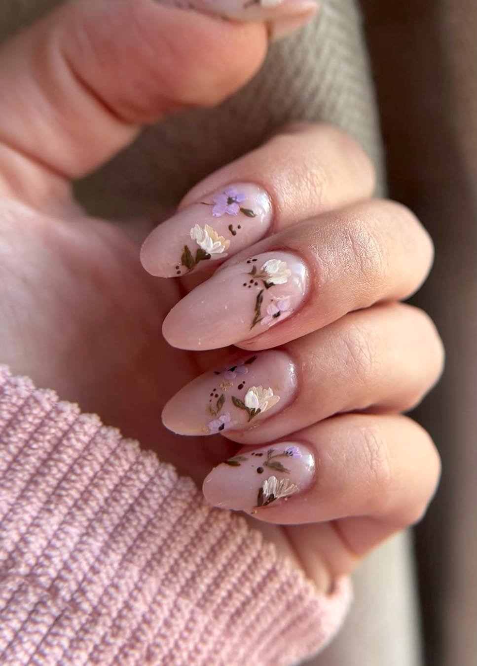 Natural Bloom: Spring Floral Nails