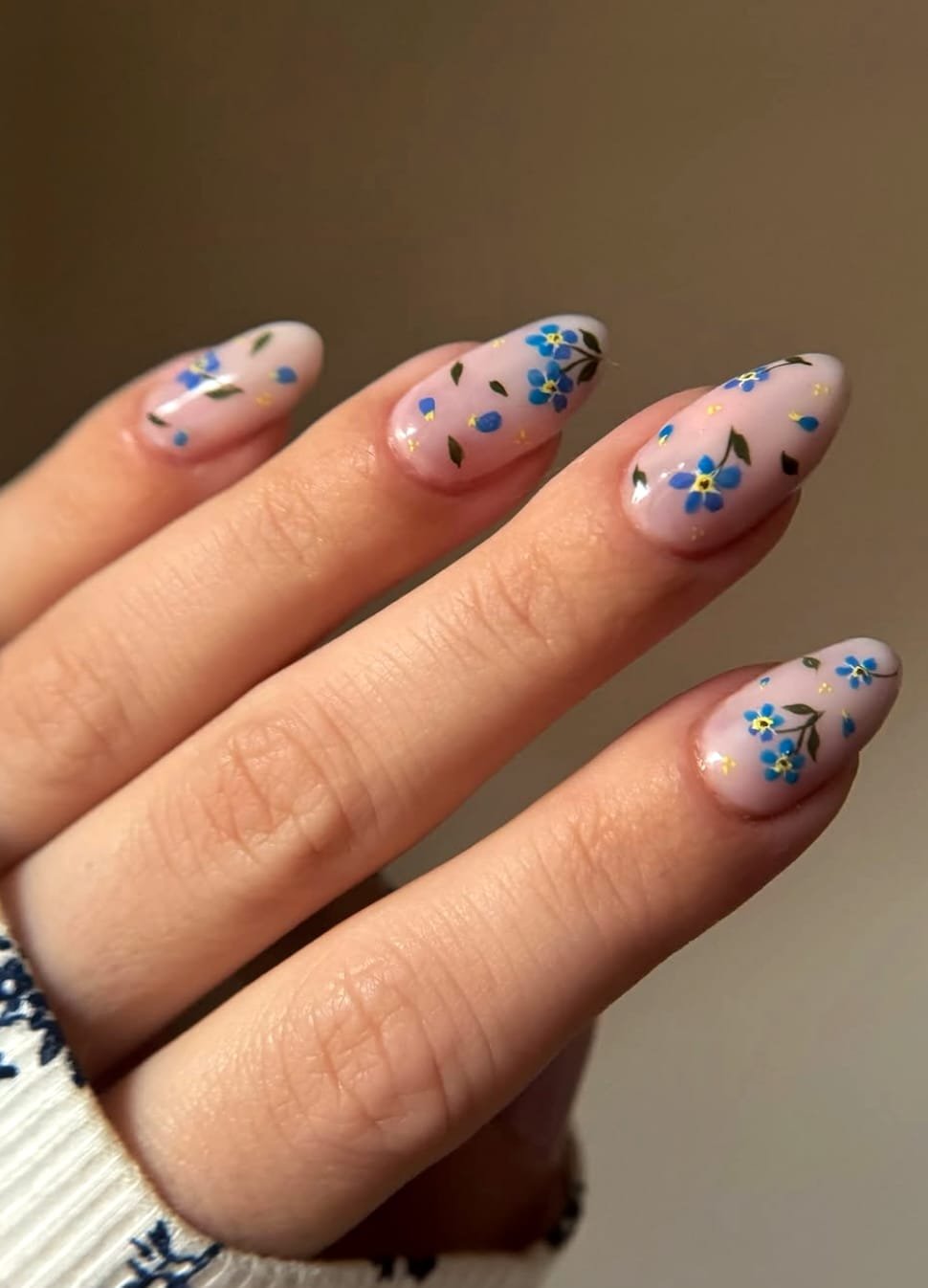 Forget-Me-Not Nails: Spring Bloom