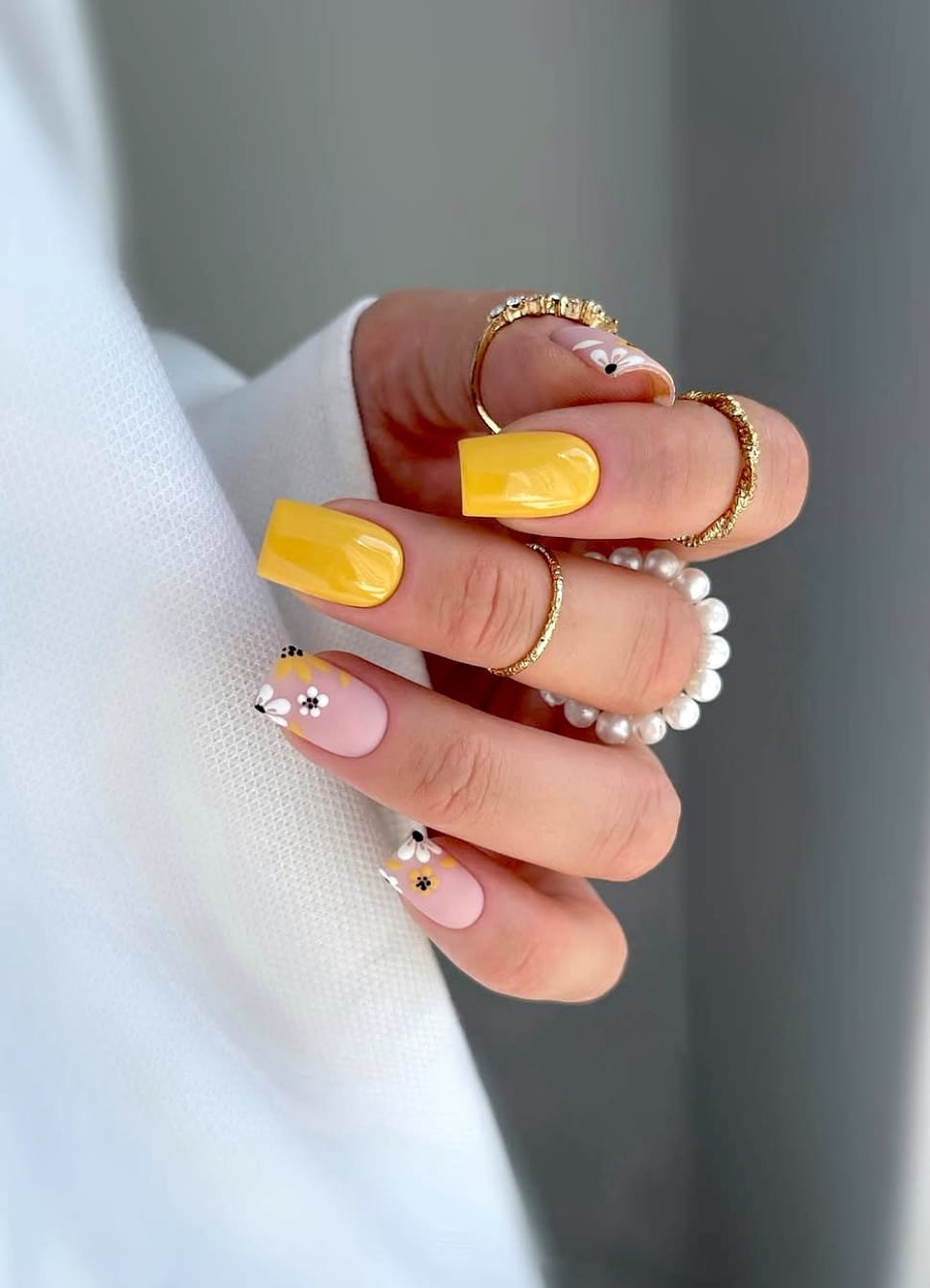 Sunny Blooms & Golden Rings: Spring Nail Art