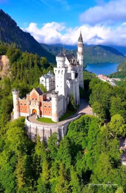 Neuschwanstein Castle
